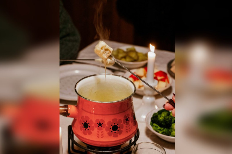 Charlevoix Genepi Fondue